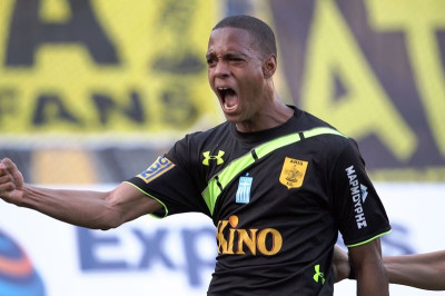 «Βλέπει» Μπρίτο, Φατί και Χοσέ Κάρλος ο ΠΑΟΚ