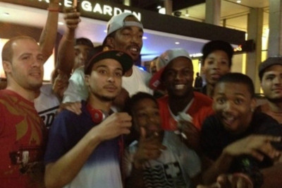 Μεταμεσονύκτια βόλτα του Τζέι Αρ Σμιθ