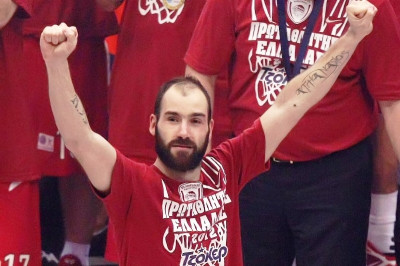 Σπανούλης: «Περήφανος που είμαι μέλος αυτού του Ολυμπιακού!»