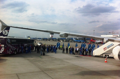 Έφτασαν στην Πολωνία οι «γεννημένοι μαχητές» (video+photos)