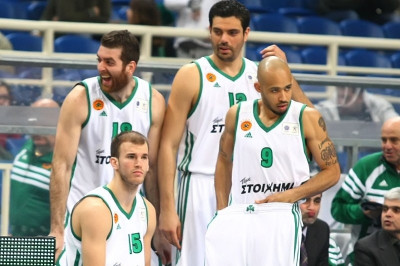 «Αποχαιρετούν» οι παίκτες του Παναθηναϊκού