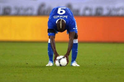 Euro 2012: Αποχώρησε από την προπόνηση ο Μπαλοτέλι