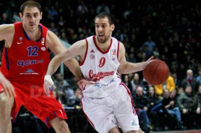 Eμπόδια για Χαλπερίν στη Μακάμπι