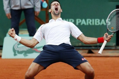 Στα ημιτελικά ο Τζόκοβιτς μετά από έναν αγώνα – θρίλερ