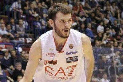 Ο Φώτσης έστειλε στον τελικό την Αρμάνι