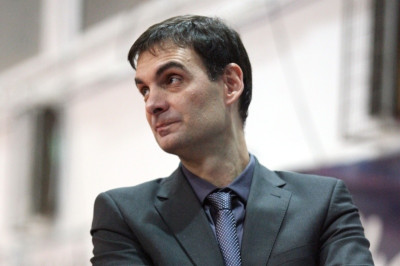 Καθυστερεί του Μπαρτζώκα