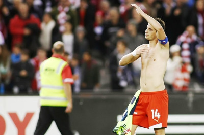 Νέα δημοσιεύματα για Μιραλάς