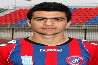 Κοντά σε ΠΑΣ Γιάννινα ο Νίκος Παπανίκου