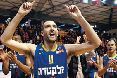 Προς απόσυρση ο Μπερστάιν!