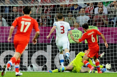 Euro 2012: Παναγία μου, μία Ρωσία! (photos+video)