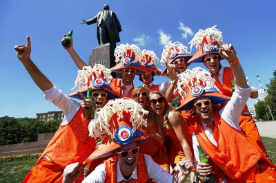 Euro 2012: «Οράνιε» λαοθάλασσα