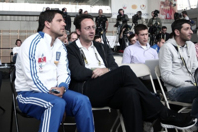 Φύσσας: «Δεν μου είπε ο Βασσάρας ότι ήταν καλή η διαιτησία του Καρμπάγιο»