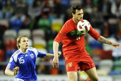 Euro 2012: Δεν προπονήθηκε ο Αλμέιντα