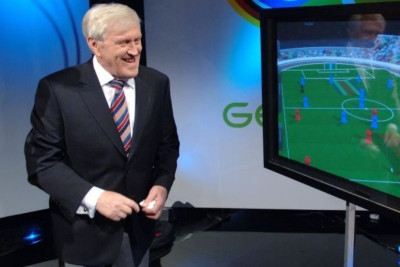 Ο Γιάτσεκ Γκμοχ σχολιάζει το Euro (video)