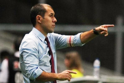 Την Τρίτη (12/06) στην Ελλάδα ο Ζαρντίμ, την επομένη παρουσιάζεται από την ΠΑΕ Ολυμπιακός