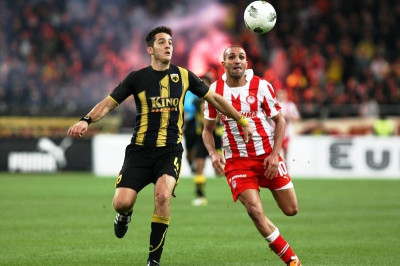 Υπογράφει στον Ολυμπιακό ο Κώστας Μανωλάς