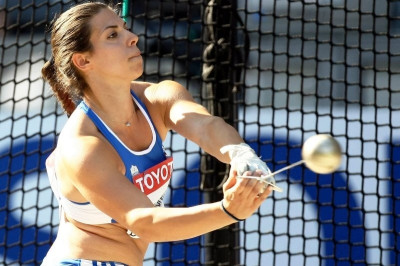 Δεν πάει στο Λονδίνο η Παπαγεωργίου…