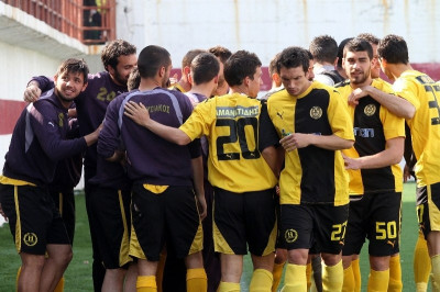 Τόπο στα νιάτα από τον Ηλυσιακό