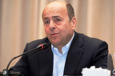 Αλαφούζος: «Είμαστε ακόμα στην εντατική...»