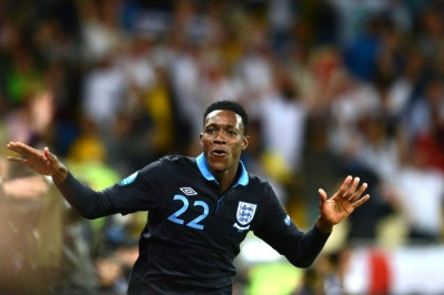 Euro 2012: Χόντγκσον: «Μην πιέζετε τον Γουέλμπεκ»