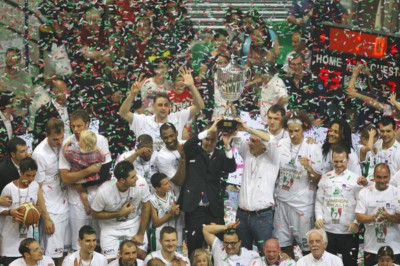 Τα πανηγύρια της Σιένα για το πρωτάθλημα (video)