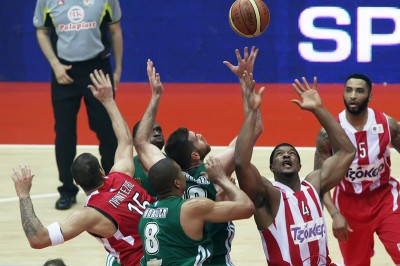 Το στυλ του νέου προπονητή!