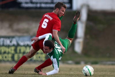 Μάγγος, ο πρώτος στην ΑΕΛ