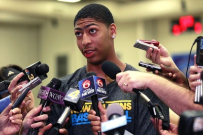 «Κλείνει» ο Άντονι Ντέιβις στους Νιου Ορλίνς Χόρνετς