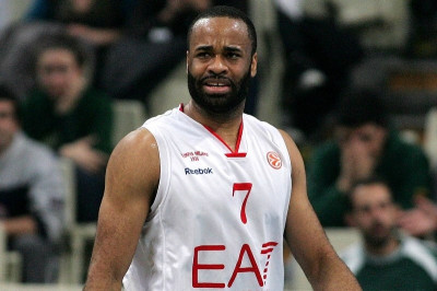 Μένει στο Μιλάνο ο Χέρστον!