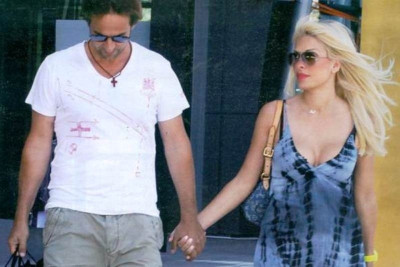 Ελένη Μενεγάκη – Ματέο Παντζόπουλος: Χεράκι – χεράκι για ψώνια!