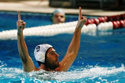 Τέλος ο Κατσαούνης από τη Βουλιαγμένη
