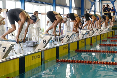 Κυριάρχησαν τα φαβορί στο πανελλήνιο κολύμβησης