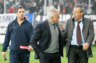 ΟΦΗ: Τα λένε Κορωνάκης-Αναστόπουλος