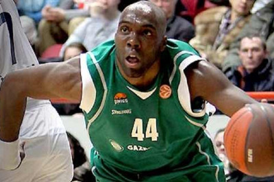 Θέλει Ντόμερκαντ η Μακάμπι!