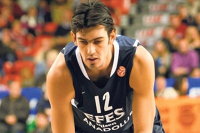 Κρατάει Γκονλούμ στην Εφές ο Μαχμούτι