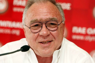 Απάντηση Κόκκαλη σε Αλαφούζο!