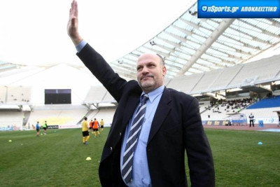 Καραγκιοζόπουλος στο Onsports: «Η τελευταία ευκαιρία της ΑΕΚ»