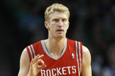 Τσέιζ Μπάντινγκερ: «Απλά η πρώτη μεταγραφή των Τίμπεργουλφς»