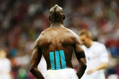 Mario Βalotelli: Από εγκαταλελειμμένο βρέφος, ήρωας του ποδοσφαίρου