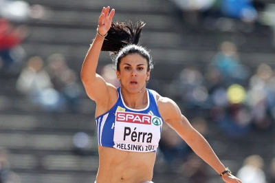 Στα... χαμηλά το τριπλούν