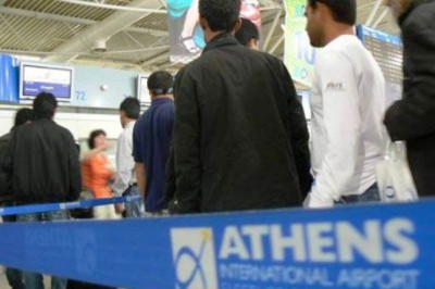 Στο δρόμο της επιστροφής, οι μετανάστες