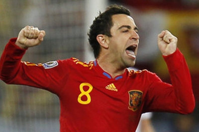 Τσάβι: «Γράψαμε ιστορία και το απολαμβάνουμε!»