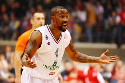 Προτάθηκε στην Μπαρτσελόνα ο Μακάλεμπ