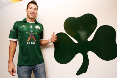 Και επίσημα «πράσινος» ο Βελάσκες (photos)