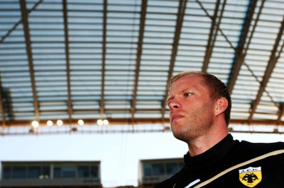 Αποχωρεί και ο Γκούντγιονσεν