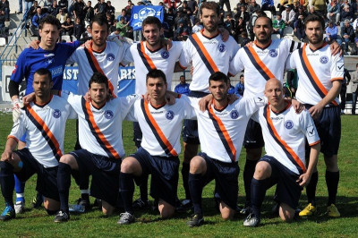 Έμεινε στον Αστέρα Βάρης ο Σκουρλής