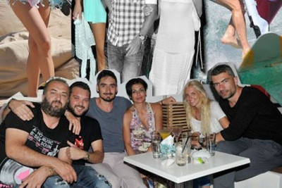Οι τελευταίες celebrity αφίξεις στο νησί των ανέμων