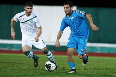 Στην Πάφο, Κοιλιάρας και Καραμαλίκης!