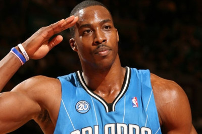 Δεν πάει… πουθενά ο Χάουαρντ!