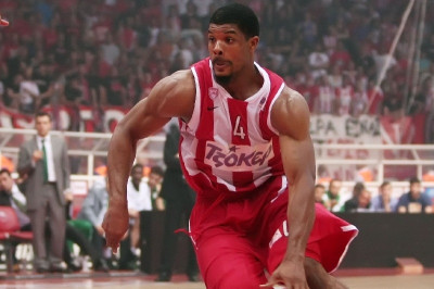 Ανακοίνωσε πως μένει στον Ολυμπιακό ο Χάινς!